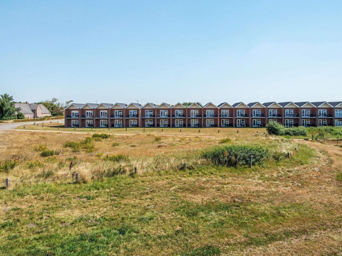 6 Person Holiday Home In H Jer Hojer Экстерьер фото