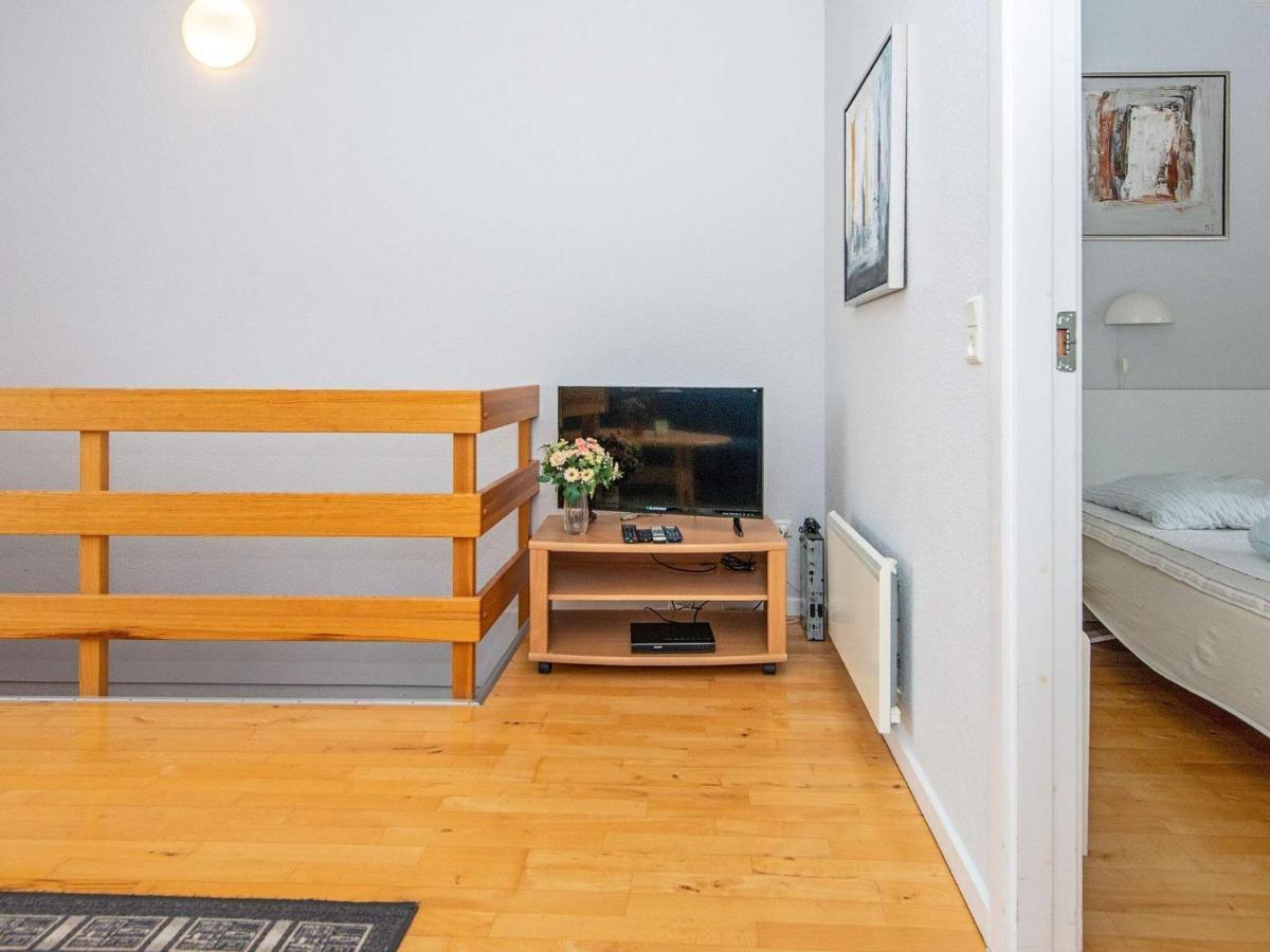 6 Person Holiday Home In H Jer Hojer Экстерьер фото